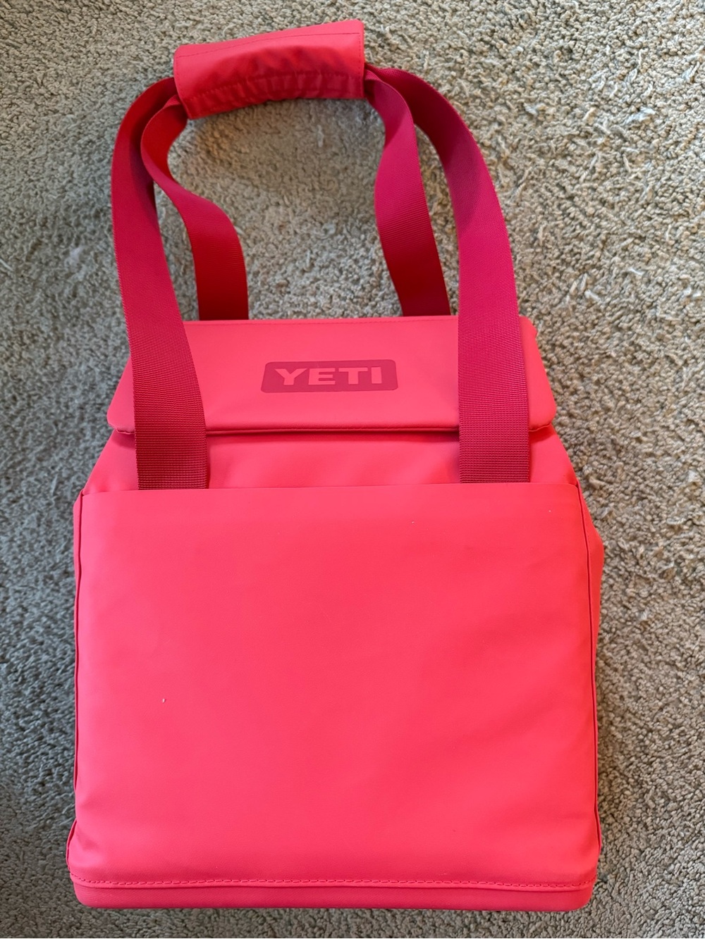 Yeti 14L bag